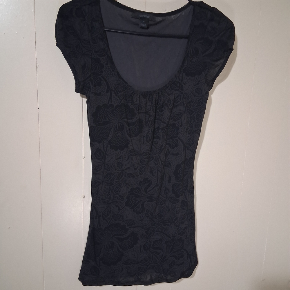 Express Dark Floral Short Sleeve Tee